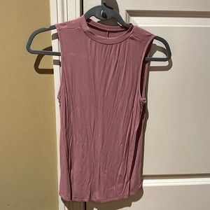 Shein dusty rose size small solid twist front tank top
